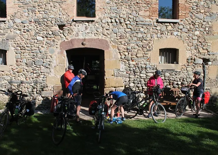 Rest Life El Salto Vandrerhjem